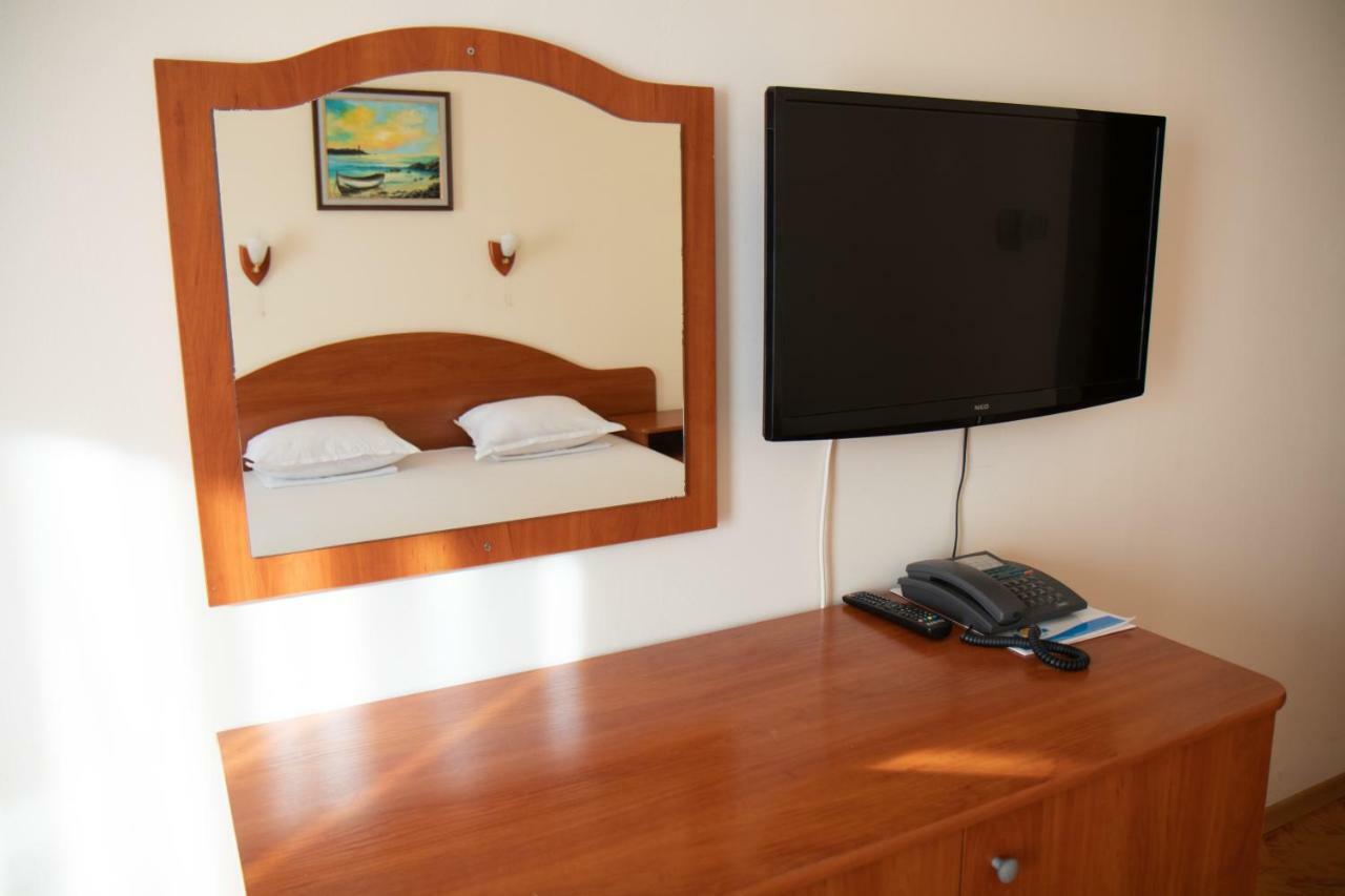 Hotel Sunny Sozopol Exterior photo